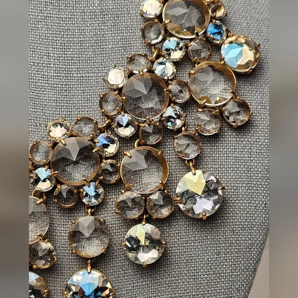 [J. CREW] Gold Crystal Drop Bib Statement Necklace - Picture 4 of 16